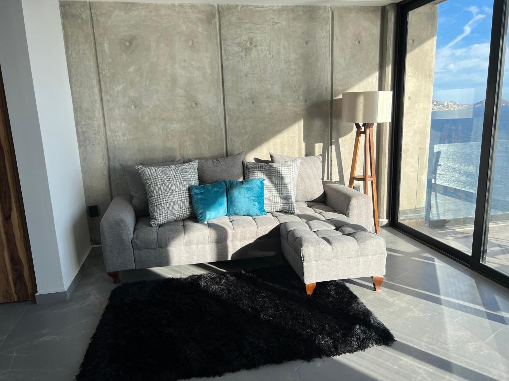 Beautiful Beachfront Apartamento